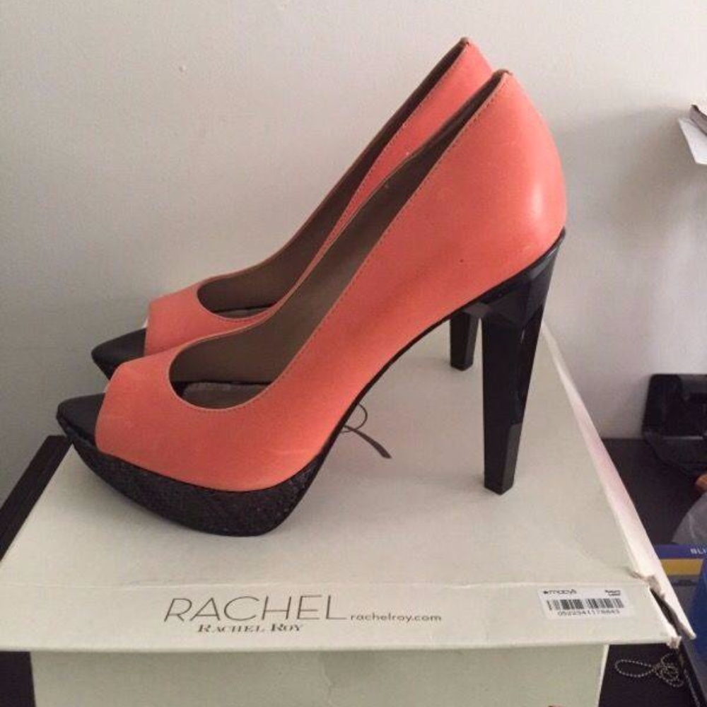 Rachel Roy Cameryn Pump 7.5
